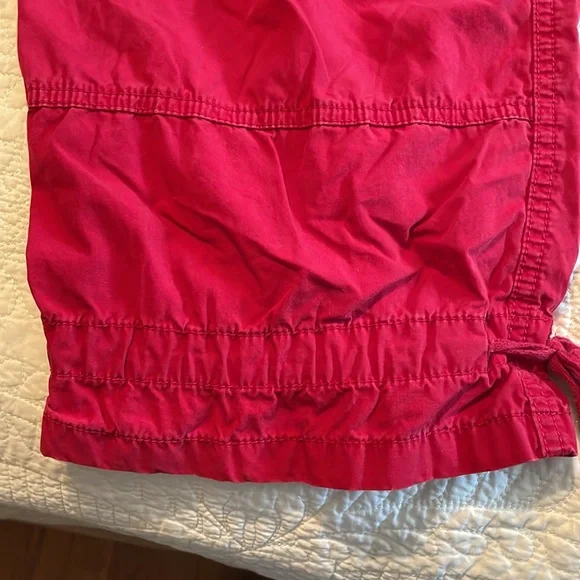 London Jean Chino Capris.  Red.  Size 14 - Picture 7 of 12